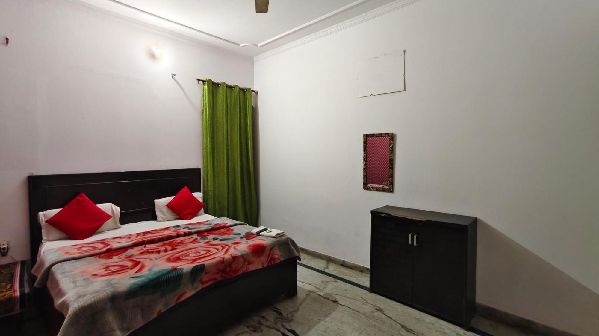 Rajdhani Guest House Faridabad Extérieur photo